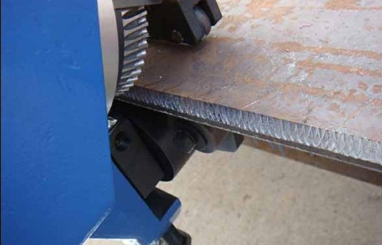 Plate edge beveling machine