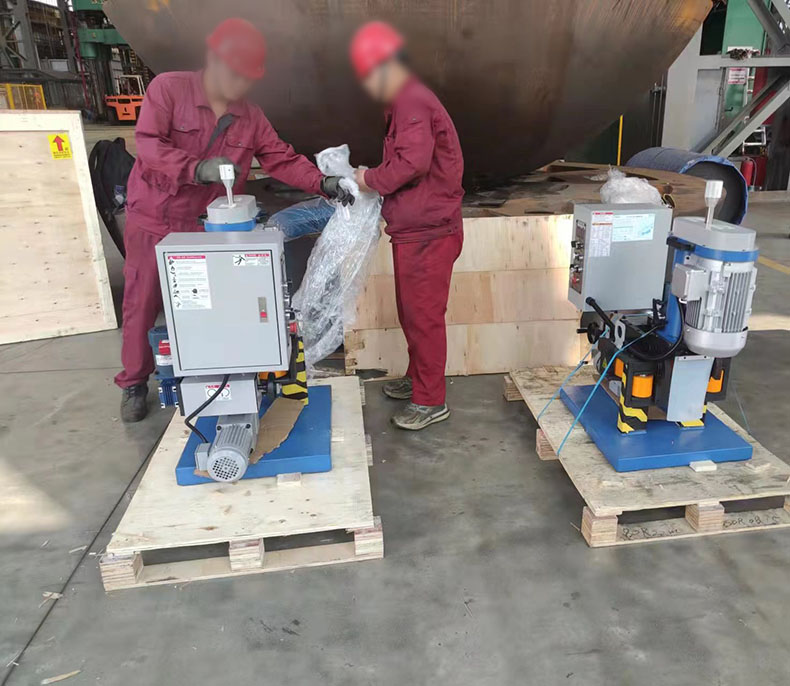 pipe beveling machine.jpg1